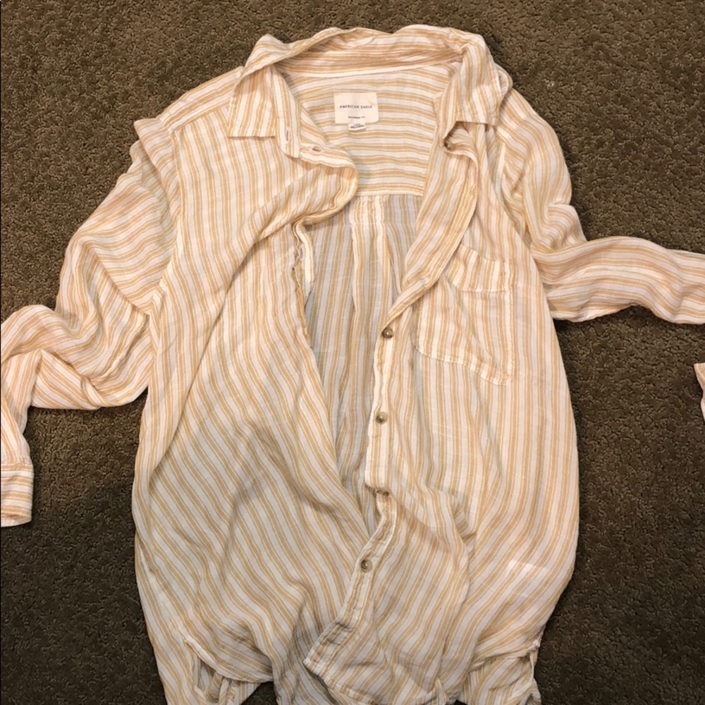 American Eagle boyfriend button down